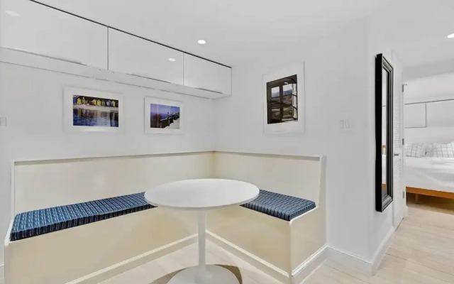 Heart Of Dupont Walk to Georgetown