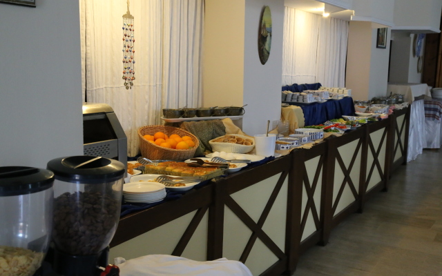 Harman Hotel