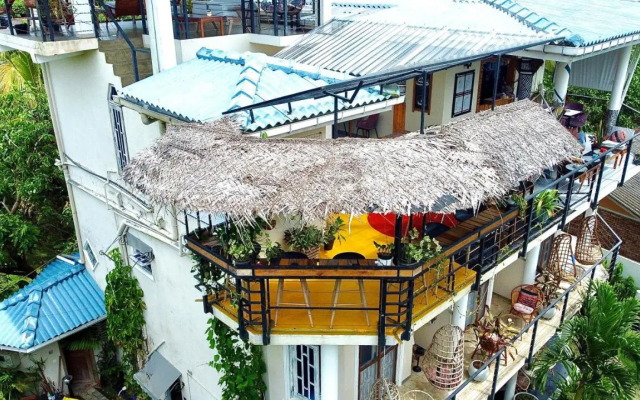 Habibi Hostel & Restaurant