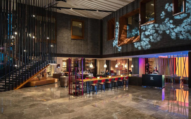 Renaissance Xi'an Hotel