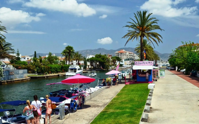 Apart-Rent Apartament Bahia 1A