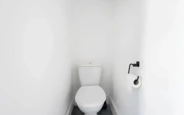 Kunda House JQ- Apt 3