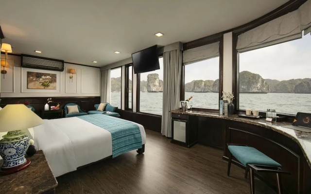 Amanda Luxury Cruise