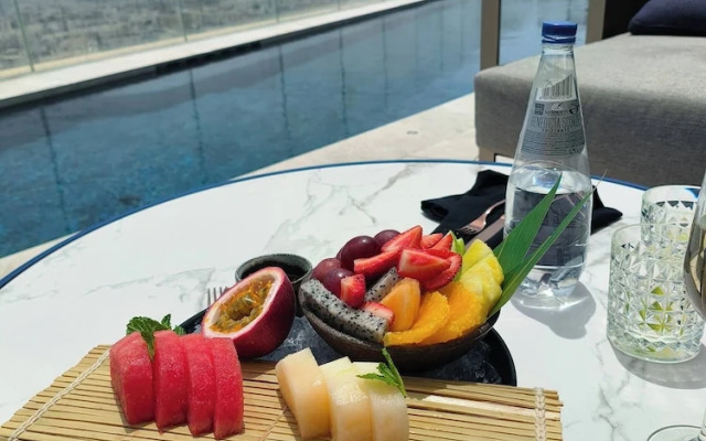 Five Stars Mercurytower 25th