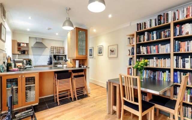 Lovely 1bed W/patio - 10 Mins From Hyde Park