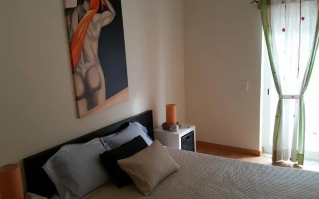 Quarto na zona da Caparica