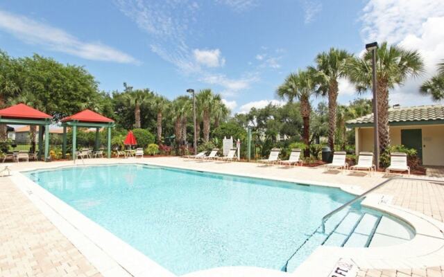 "luxury Legacy Dunes Condo Close to Disney, Golf and Orlando Fun!"