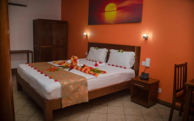 Sunset Reef Resort & Spa