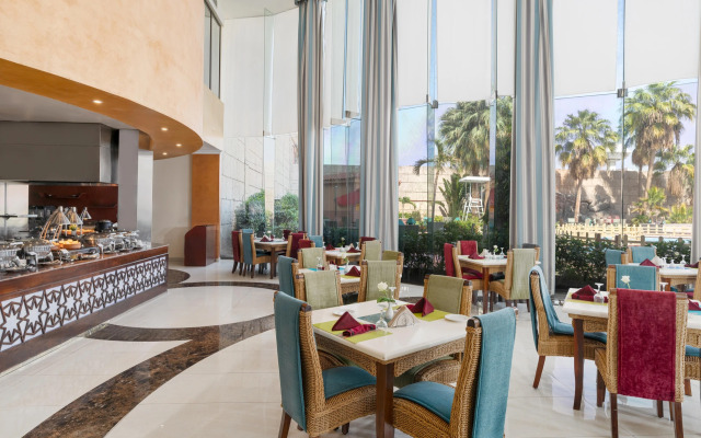 Отель Move Inn Jeddah