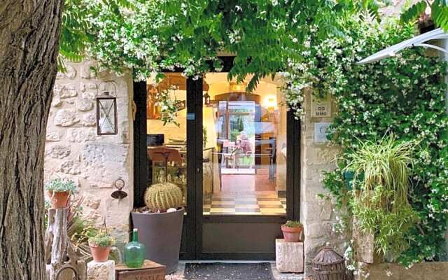 Hostellerie de la Tour