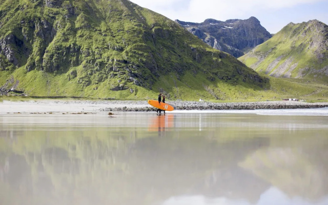 Unstad Arctic Surf