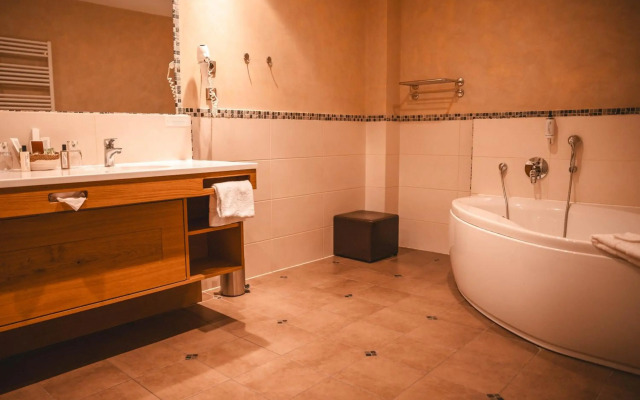Hôtel & SPA Les Violettes