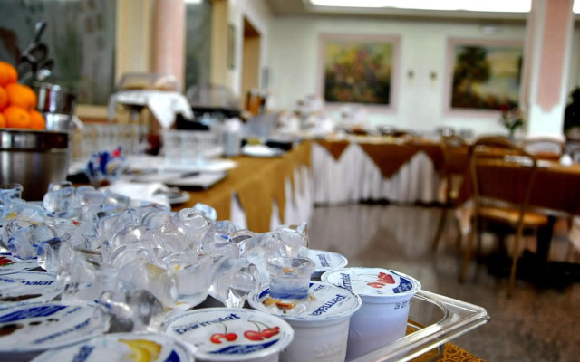 Hotel Mediterraneo