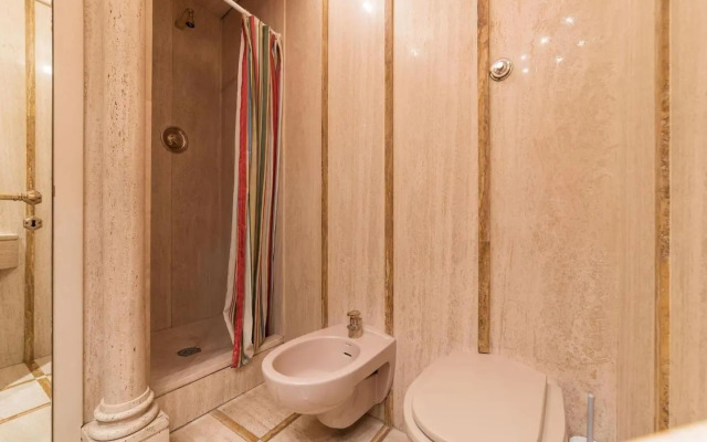 Unique Opportunity To Live in a Renaissance Palace - Ac/Wi-Fi