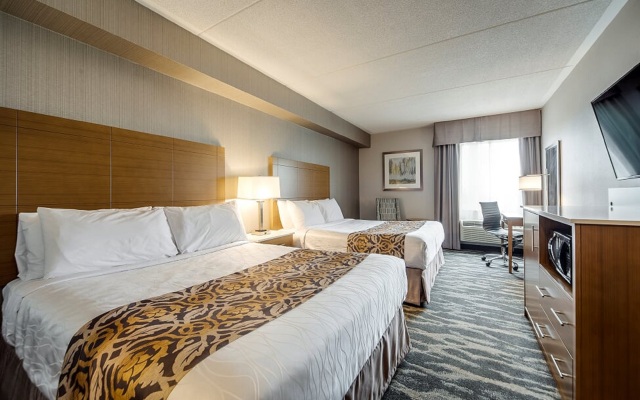 Monte Carlo Inn - Brampton Suites