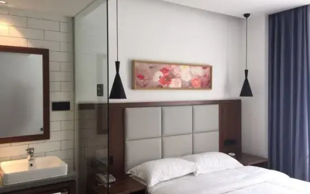 Yuyao Jjiangnanbusiness Hotel