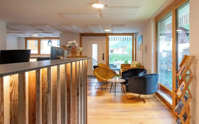 Montela Hotel & Resort - Premium Stay