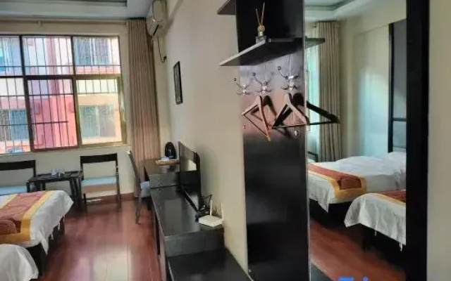 Ximeng Early Spring Yunshang Hotel