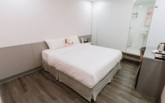 O Fun Hotel