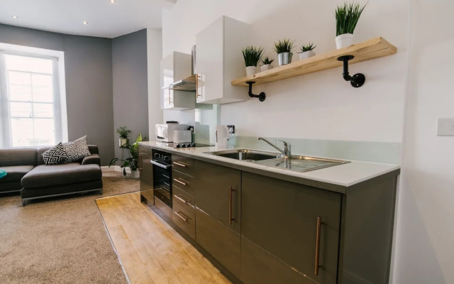 Plymouth Hoe Central Apartment