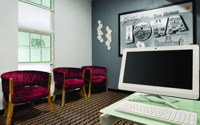 Super 8 by Wyndham Des Moines