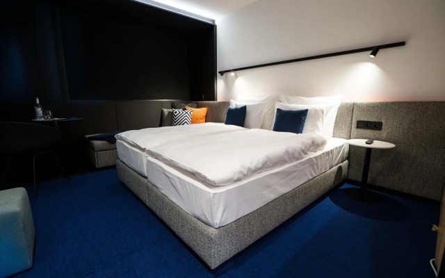 GREFIS Hotel