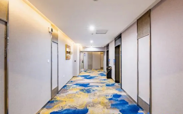 Rushan Shengli Street Municipal Government Manting Light Hotel