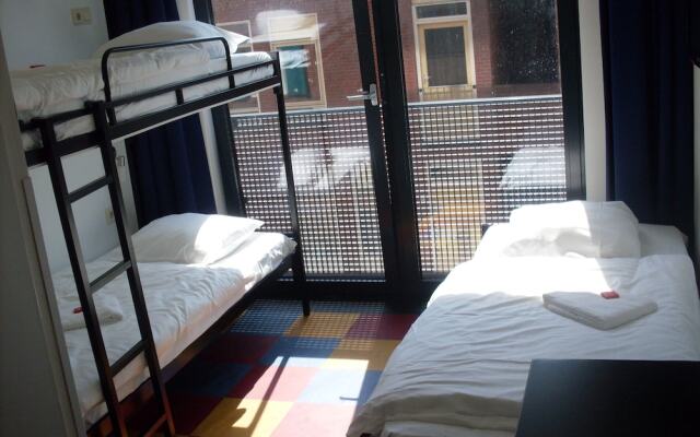 Bud Gett Hostels