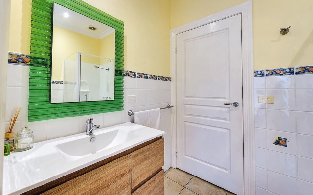 Waverley House Cottages