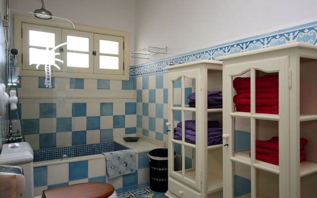 Comfortable Villa in Haría With Swimming Pool