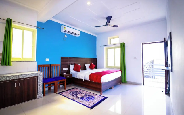 Manzil Hostel