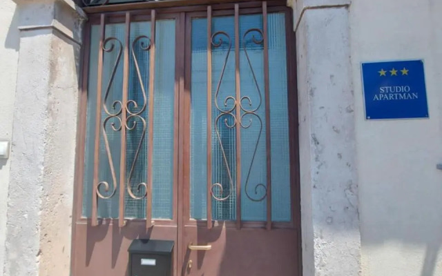 Studio apartment Portofino