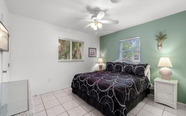 Parkdale Home by Vtrips