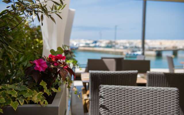 Hotel Marina