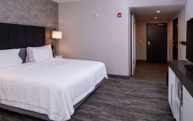 Hampton Inn & Suites Winston-Salem Downtown