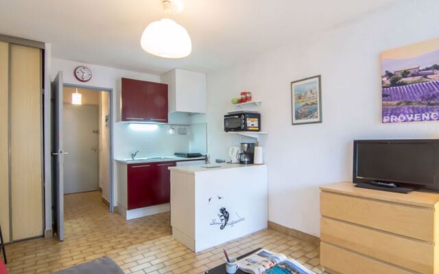 Les Floralies II 33910