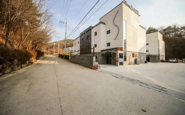 Hapcheon Jun Hotel Pension