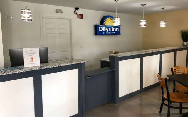 Days Inn by Wyndham Cape Carteret near Emerald Isle