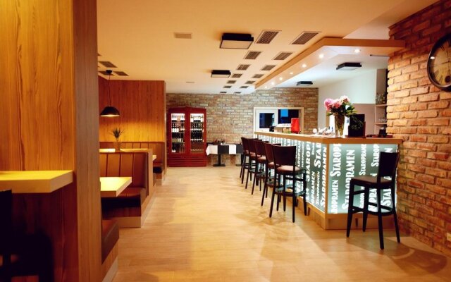 Hotel Fabrika