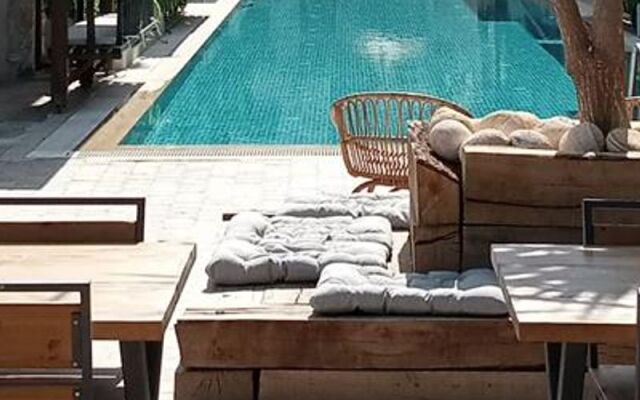 Okapi Suites