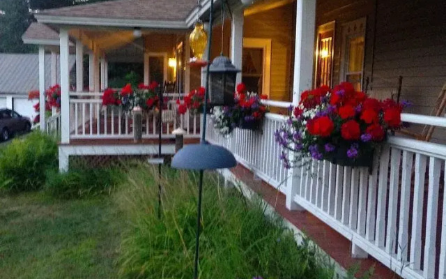 Whiteface Farm Adirondack Bed and Breakfast