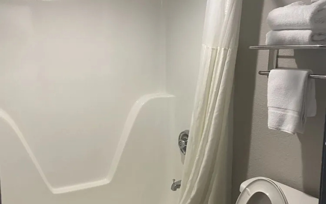 Days Inn by Wyndham Moss Point Pascagoula