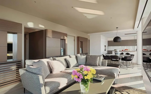 Sunlight Acropolis Loft