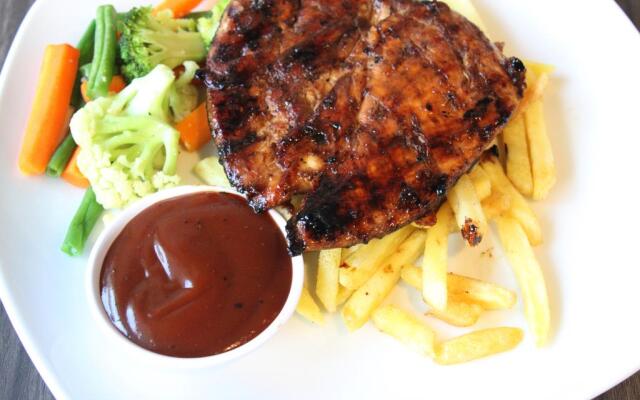 The Lively Hotel Kualanamu Airport Medan