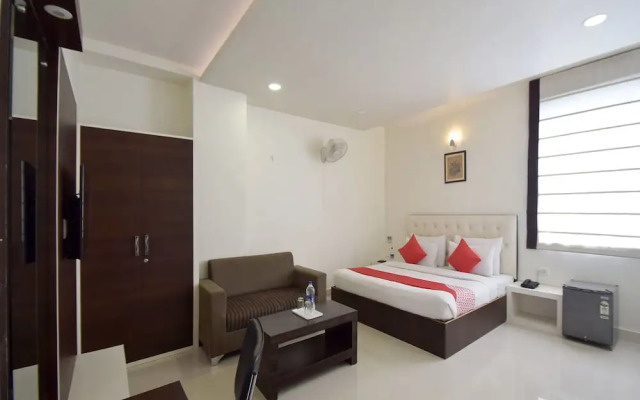OYO 7110 Hotel Prince