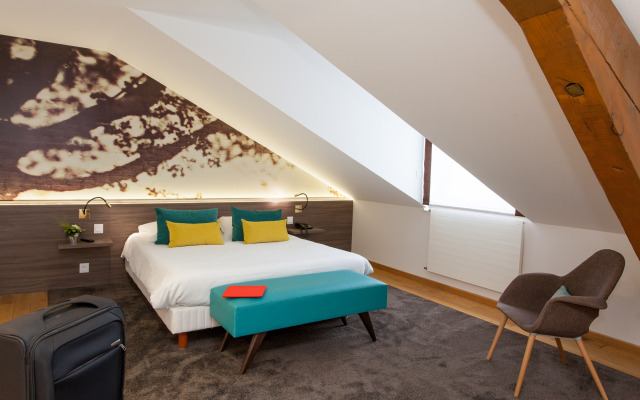 Logis LOrée du Bois