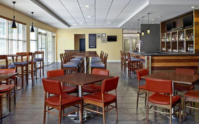 Four Points by Sheraton Surrey