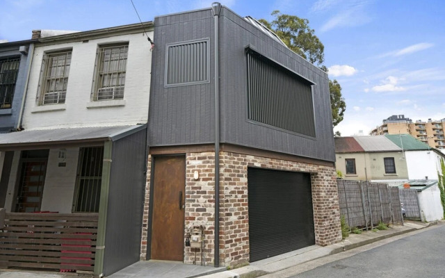 New York Style Loft in Darlinghurst