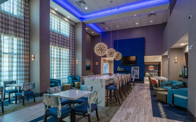Hampton Inn & Suites Dallas/Plano Central