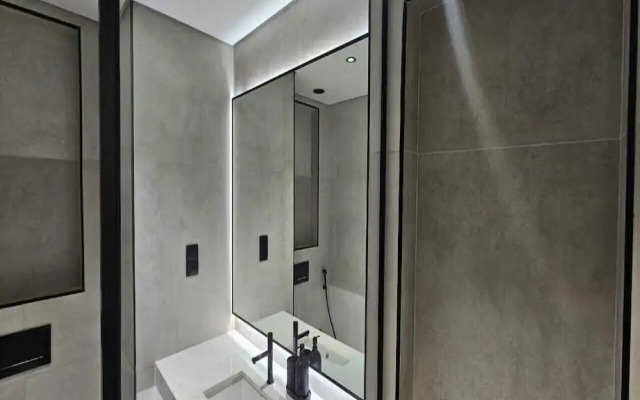 Luxury Studio in Jumeirah Village Circle